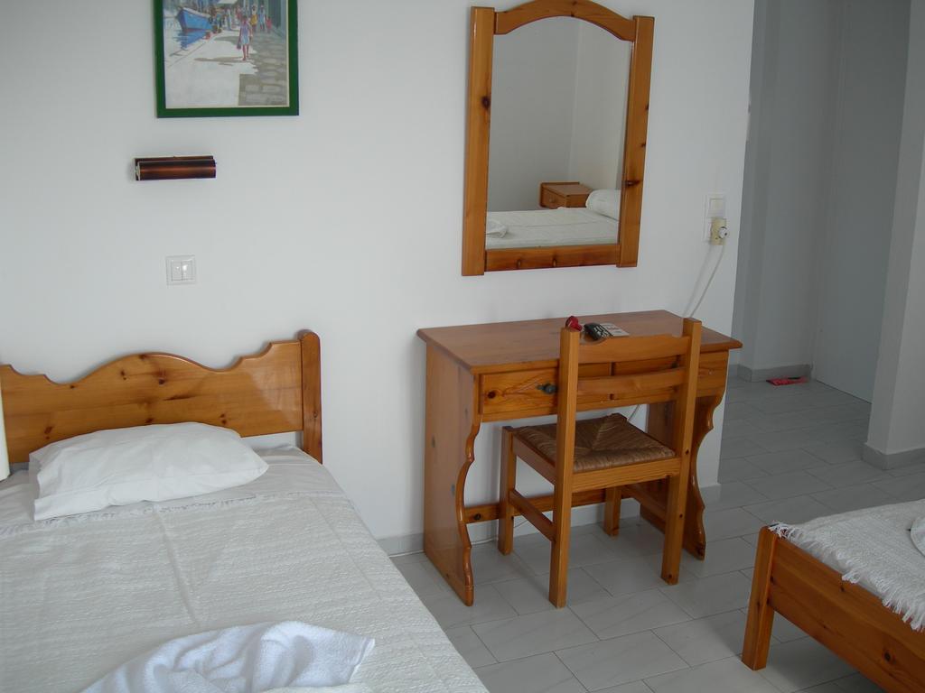 Bizas Rooms & Studios باروس المظهر الخارجي الصورة