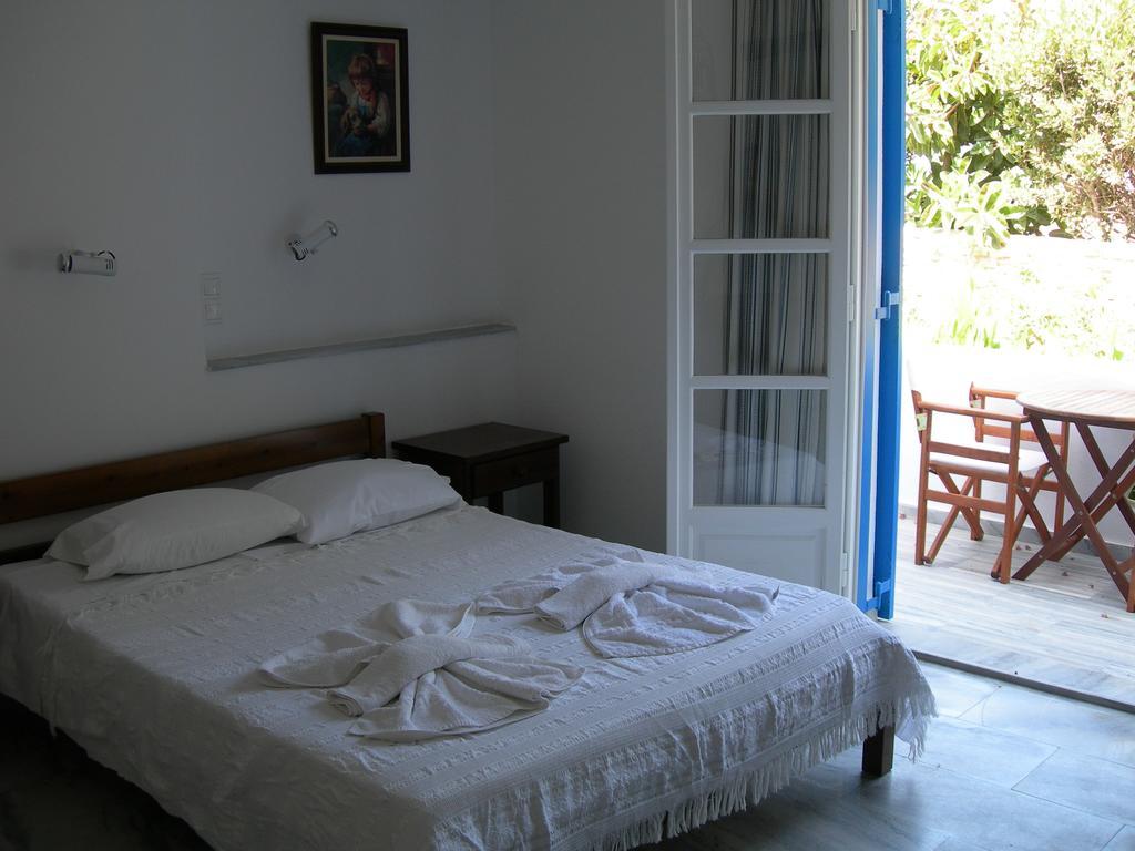 Bizas Rooms & Studios باروس المظهر الخارجي الصورة