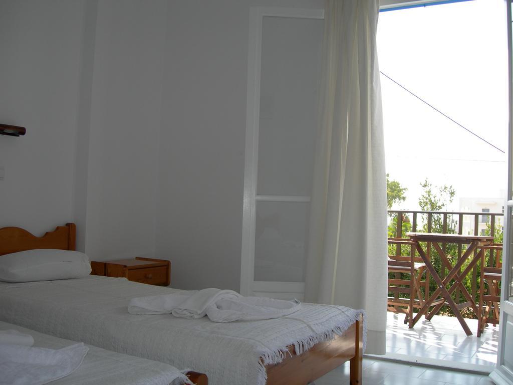 Bizas Rooms & Studios باروس المظهر الخارجي الصورة
